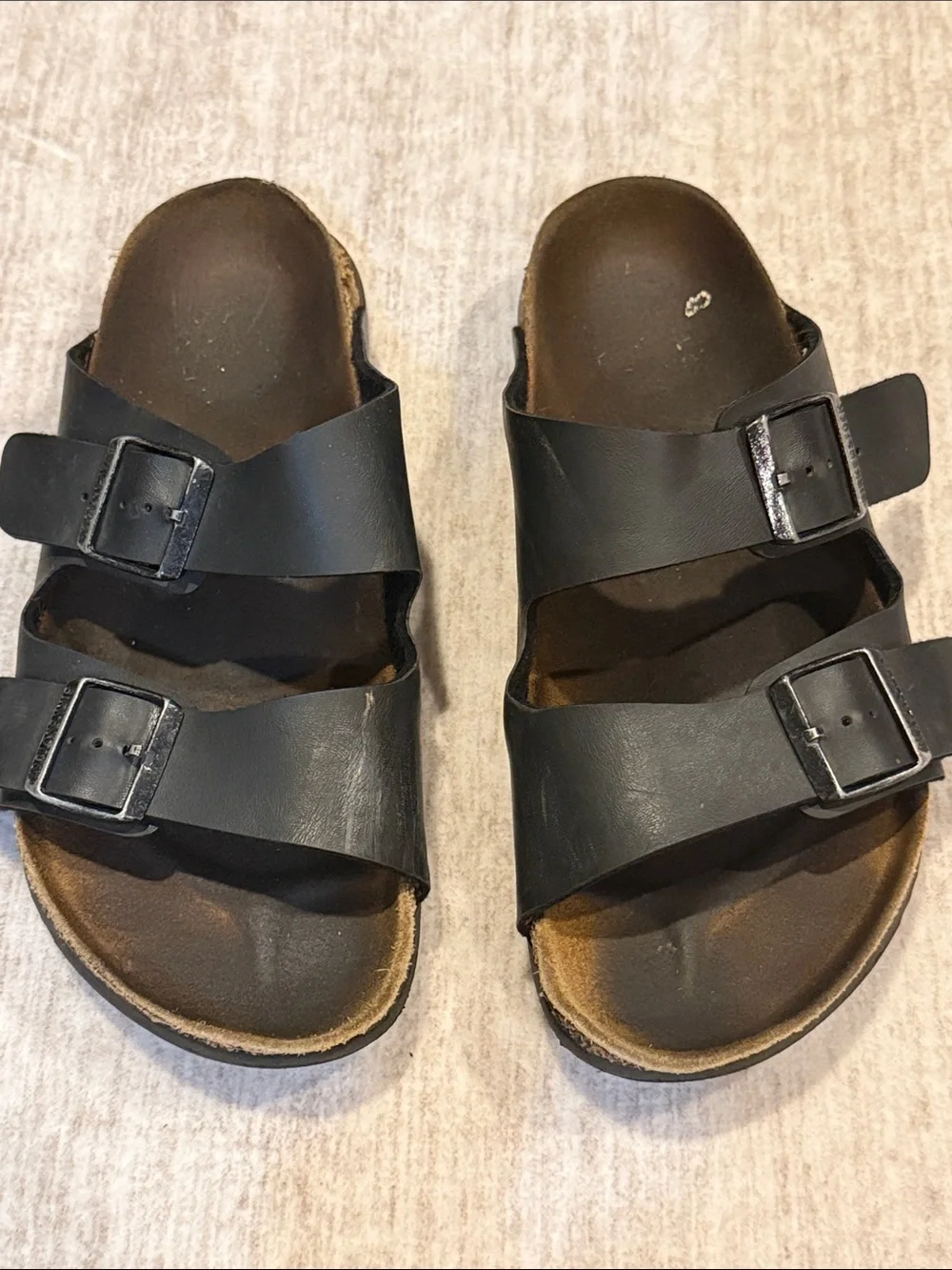Men’s size 41 Birkenstock sandals